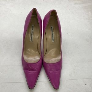 Manolo Blahnik heels shocking pink Sz 37.5 EU